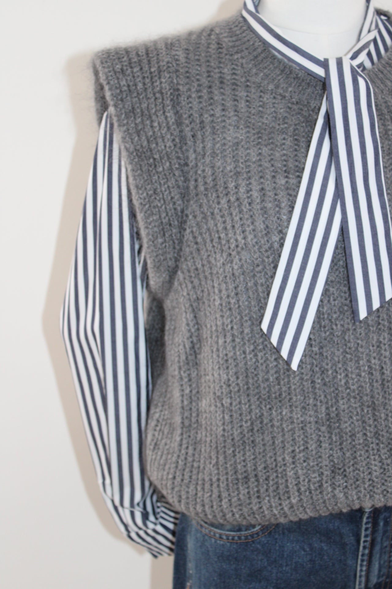 Pull BELLE anthracite